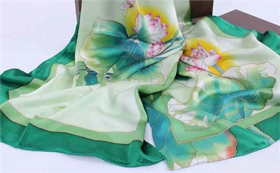 真絲復(fù)合圍巾