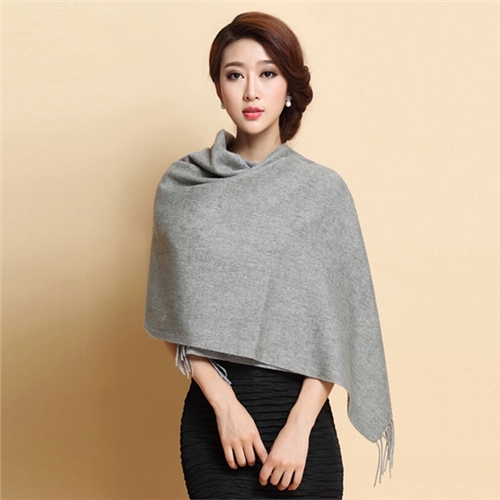 素色羊絨披肩