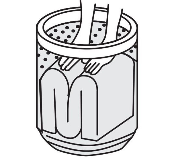 從上面輕輕往下壓一下