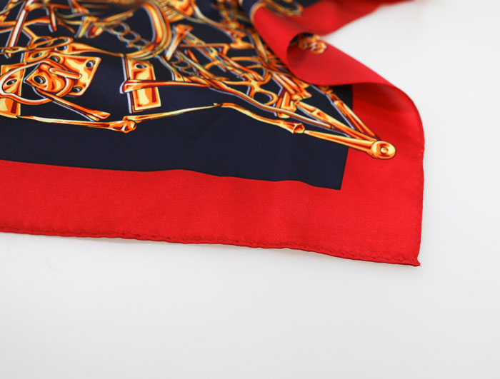 羅馬圖釘小絲巾細(xì)節(jié)圖