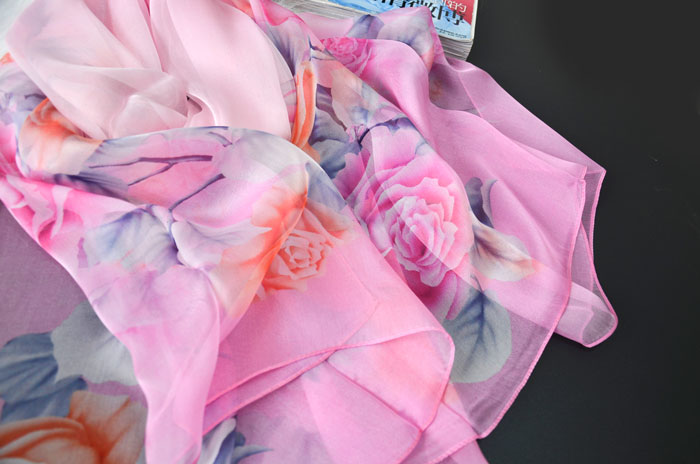 春暖花開絲巾細節圖 春暖花開絲巾細節圖