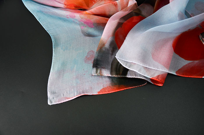 荷塘月色絲巾細節圖 荷塘月色絲巾細節圖