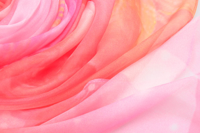 五光十色絲巾細節圖