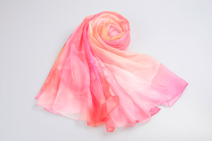 五光十色絲巾細節圖