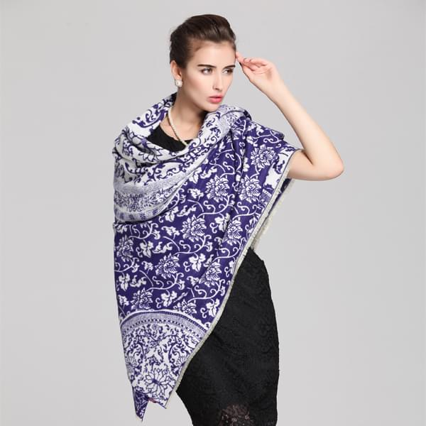 女士青花瓷披肩 女士青花瓷披肩